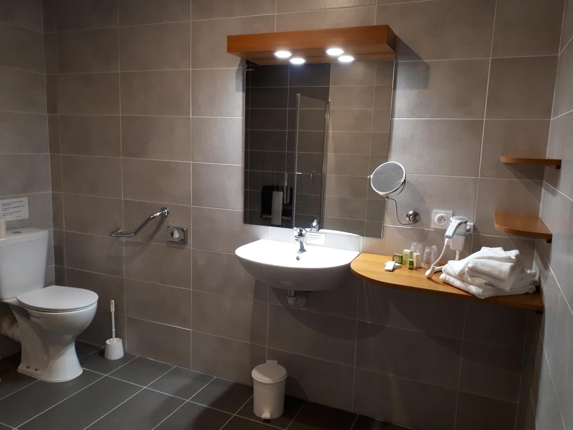 Logis Hotel Le Ceans Orpierre المظهر الخارجي الصورة